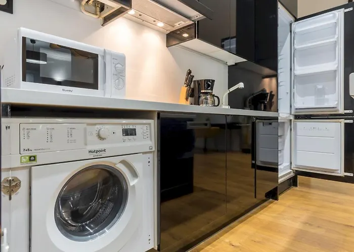 Wide And Modern -1Bd 1,5 Bth- Malasana